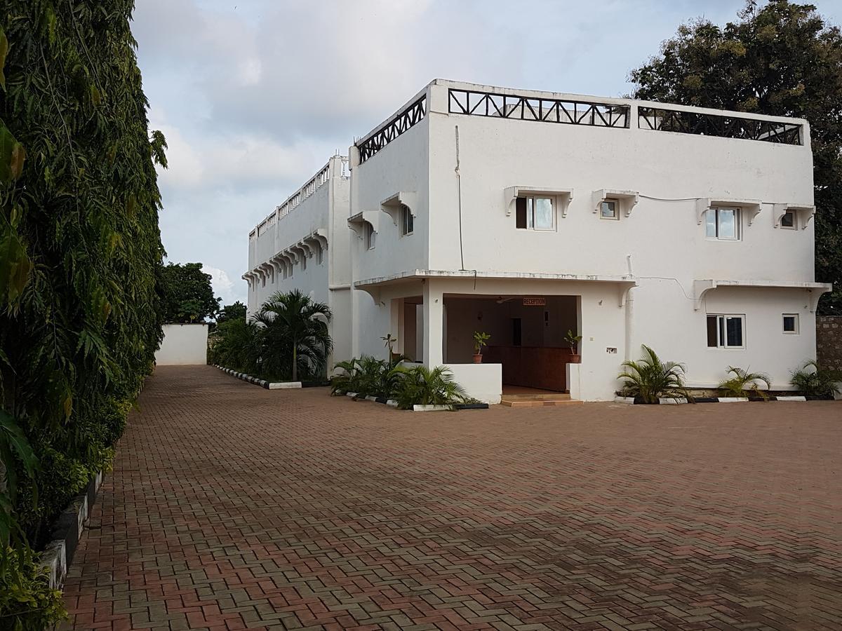 Prestige Holiday Resort Malindi Exterior photo